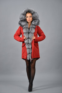 Парка с отделкой из меха песца Парка с отделкой из меха песца